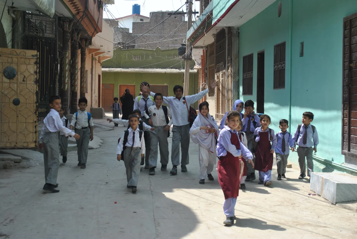 Information Technology: "Tarraki yaafta Pakistan."